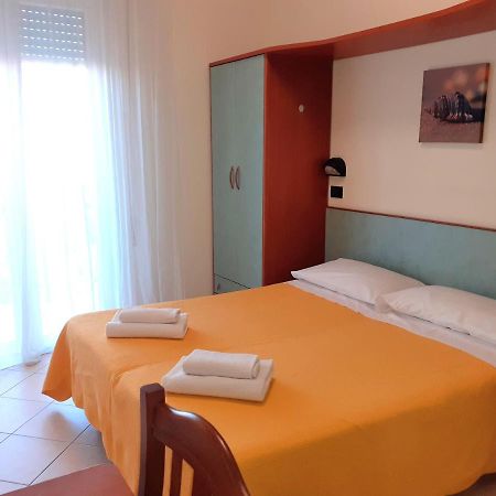 Hotel Brooklyn Rimini Exterior foto